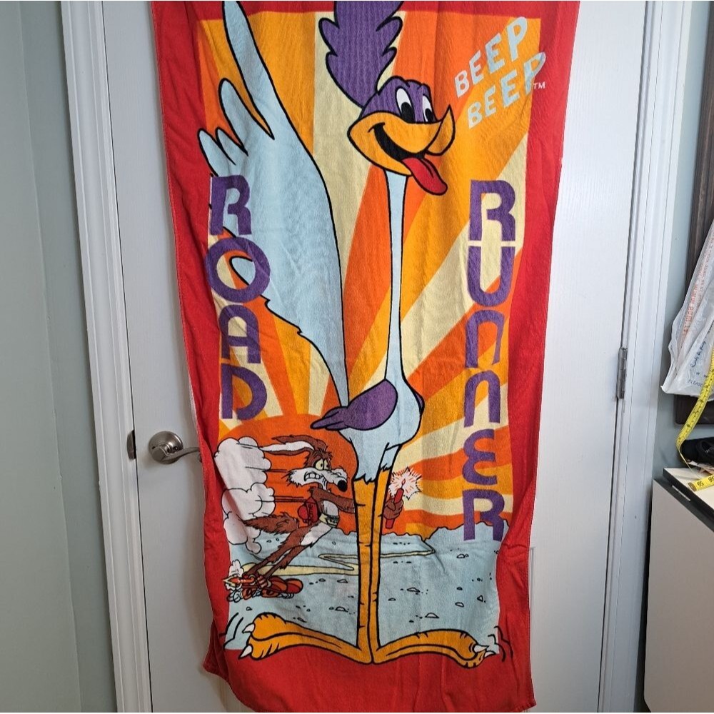 Vintage Road Runner Cartoon Beach Towel